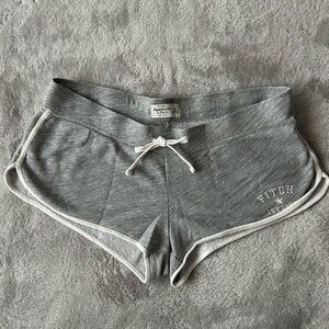 Gray Abercrombie & Fitch short- Shorts